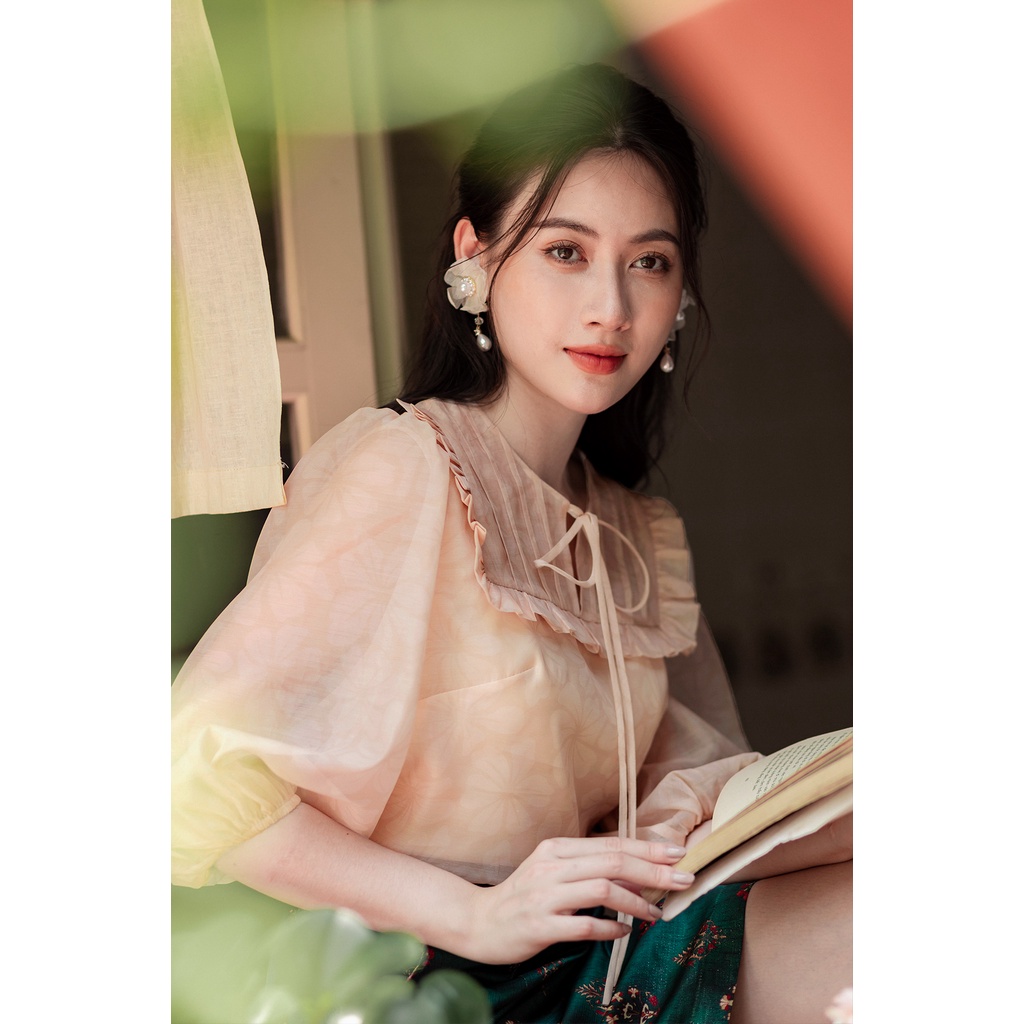Áo tơ bèo hoa chìm be CVT
