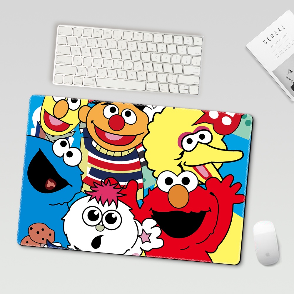 Miếng Lót Chuột Cao Su In Hình Sesame Street 37*25cm