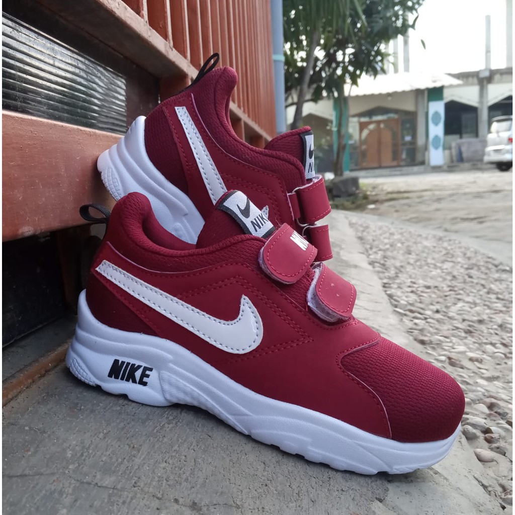 Giày Thể Thao Nike Tanjun Thời Trang Năng Động Cho Bé