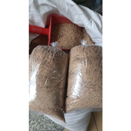 1kg phân bánh dầu nguyên chất bón hoa Mai, cây kiểng và rau sạch.