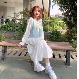 VÁY TRẮNG CỘT DÂY NƠ