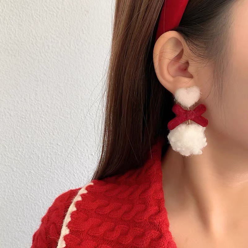 Khuyên Tai Nơ Đỏ Rượu Đính Ngọc Trai Nhân Tạo Phong Cách Cổ Điển Mới