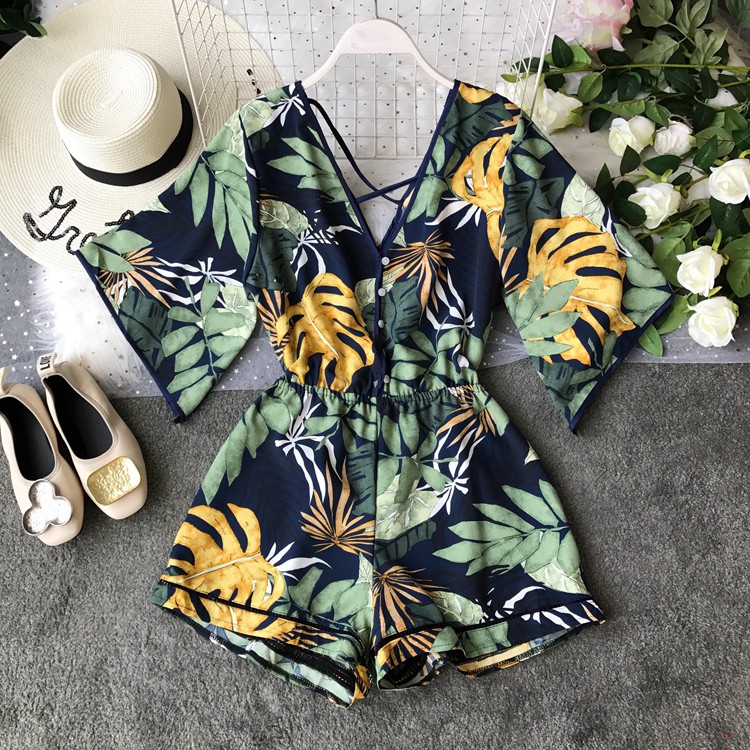 Jumpsuit, đồ bay tay lửng ống rộng, họa tiết đi biển