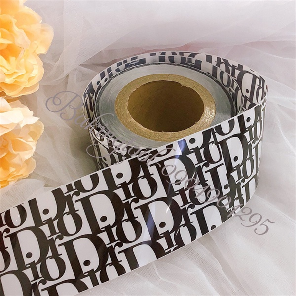 Mica cuộn bánh DI OR ĐEN dày 8*50m