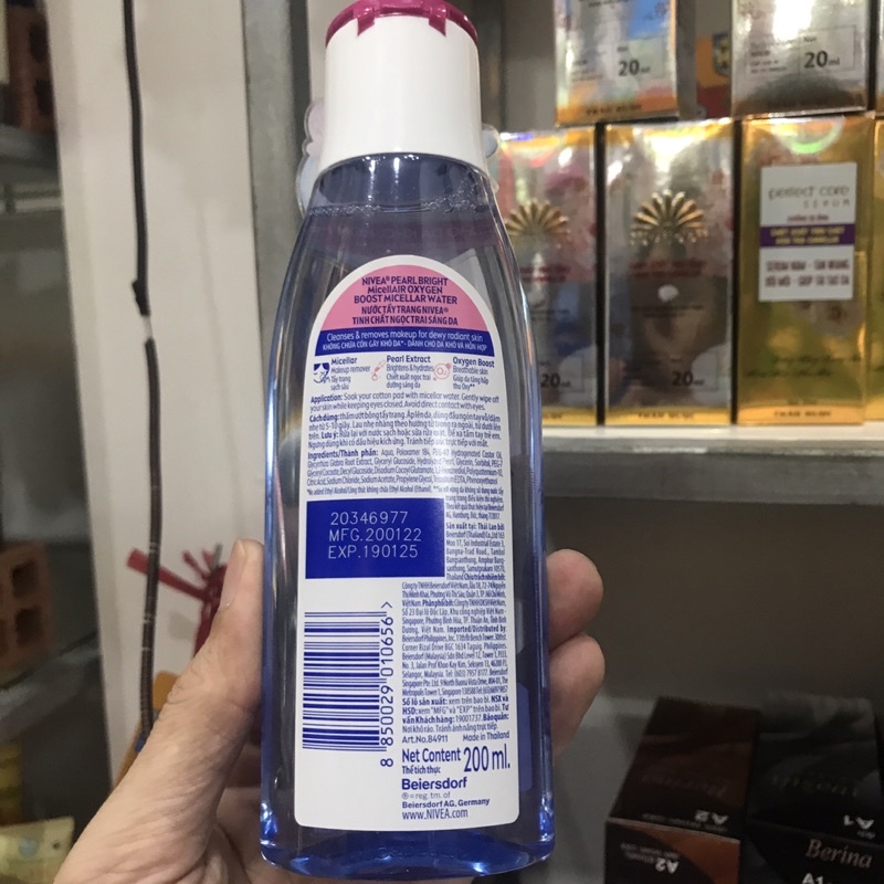 Nước tẩy trang NIVEA làm sáng da Pearl White Micellar Water (200ml)