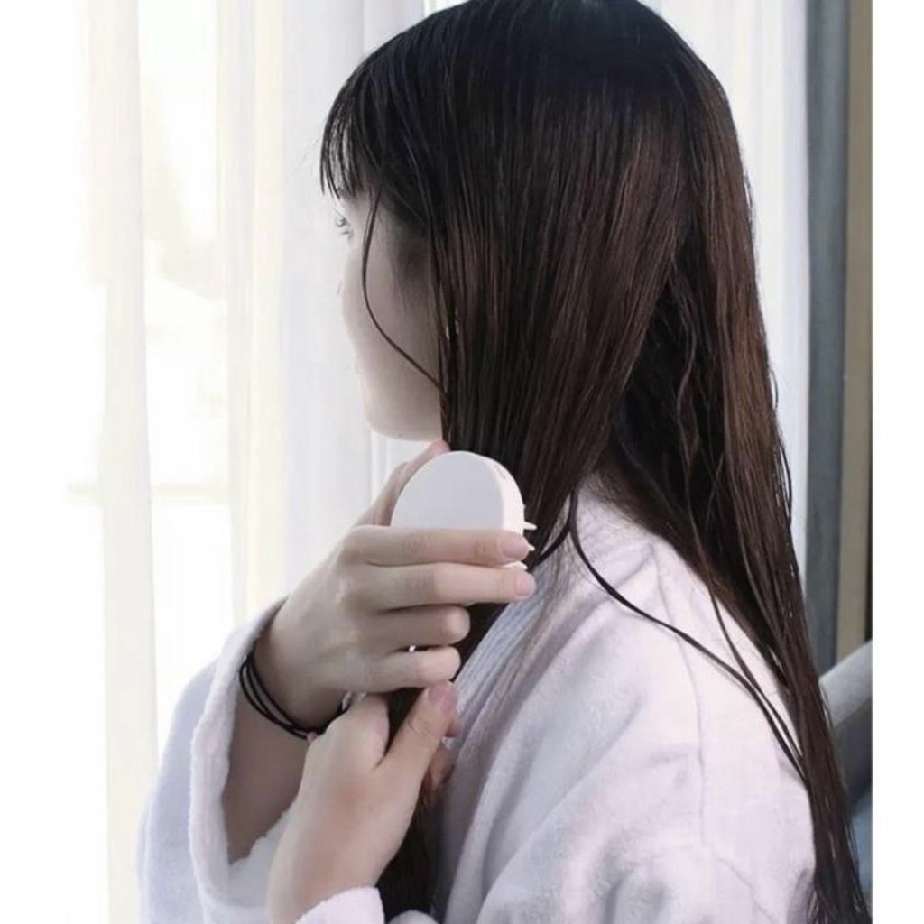 Lược Gội Đầu Silicon MUJI Nhật Bản/ Cục Bàn Chải Gội Massage Da Đầu - Giảm Rụng Tóc - Kích Thích Mọc Tóc