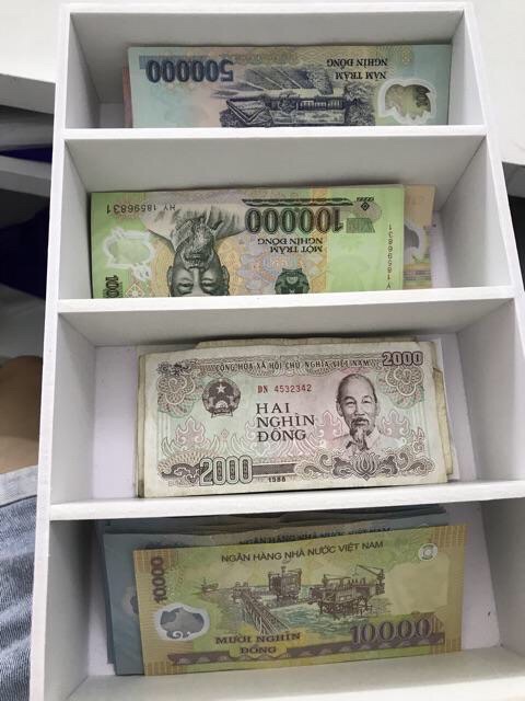 Hộp chia tiền thu ngân 4 ngăn để ngăn kéo siêu gọn gàng