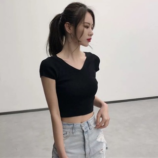 Áo crt cổ V