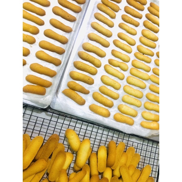 Bánh quy lưỡi mèo