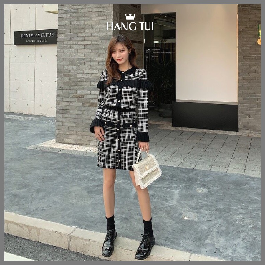 Set áo len cộc tay chân váy ngắn đen trắng free size