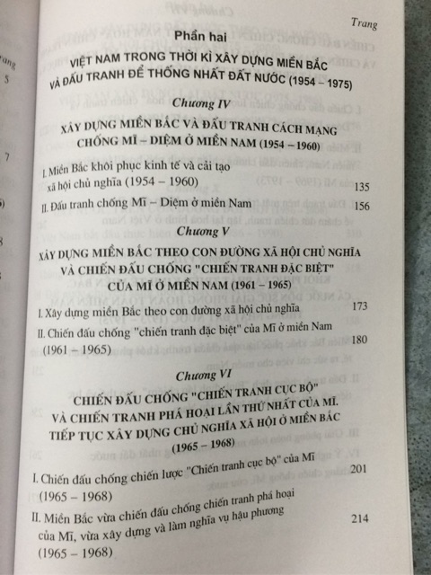 Sách - Đại cương Lịch sử Việt Nam Tập III | BigBuy360 - bigbuy360.vn