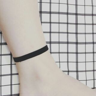Choker chân dễ thương