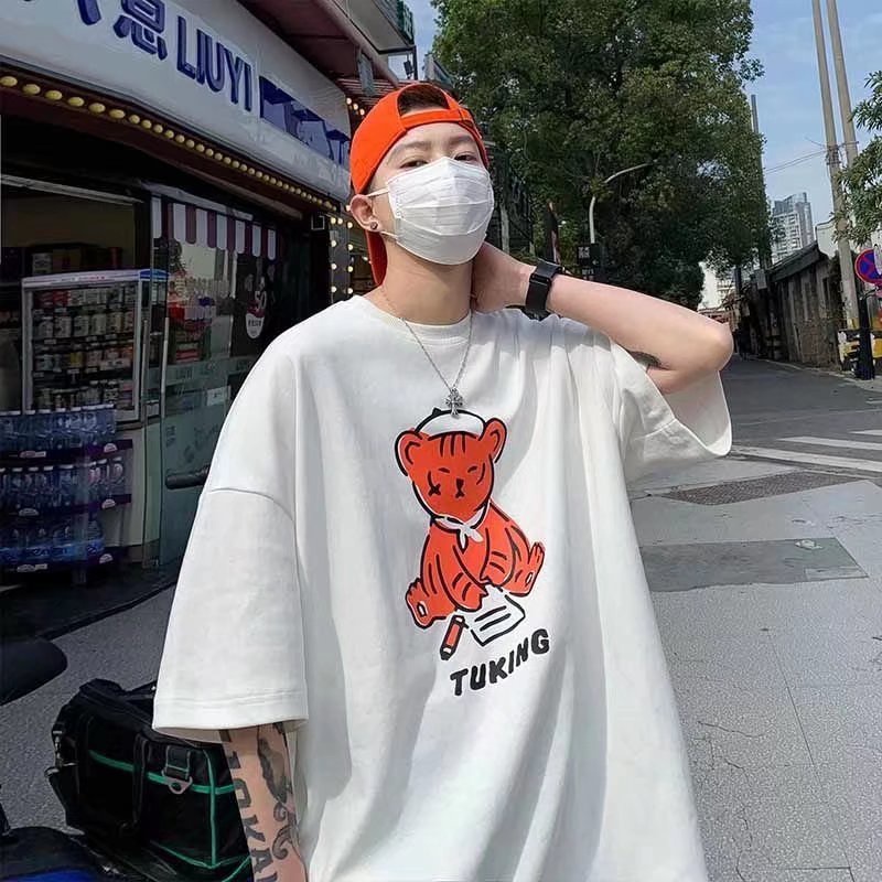 Áo Thun Tay Ngắn Dáng Rộng In Họa Tiết Hoạt Hình Phong Cách Hồng Kông Thời Trang Mùa Hè Cho Nam size M-8XL