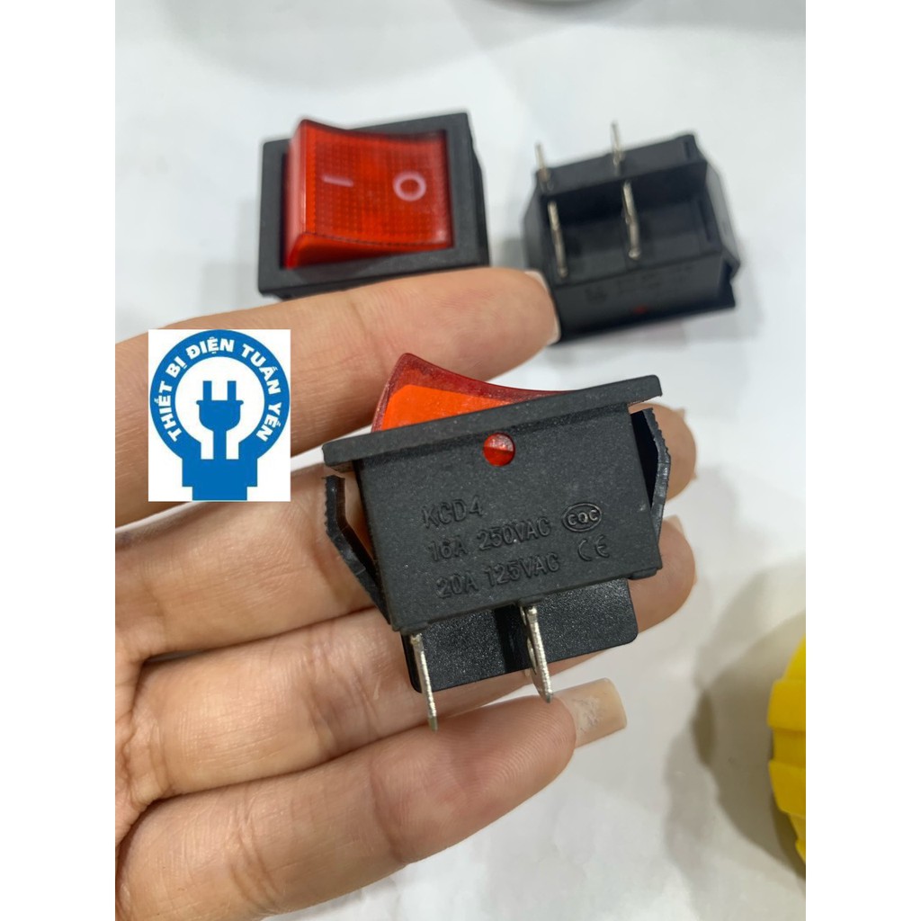 Công tắc bập bênh KCD4 250V 16A 4P