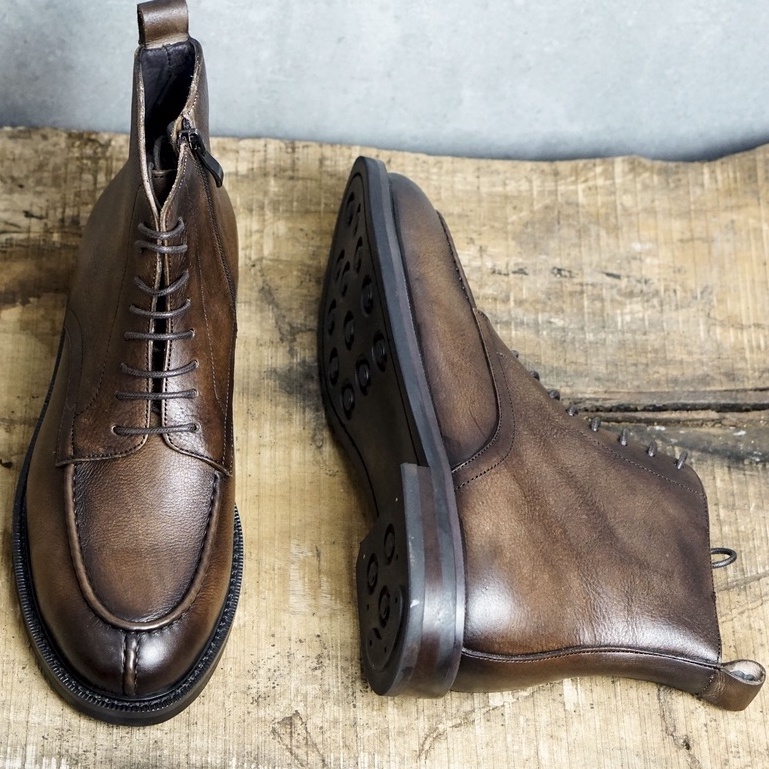 Giày boot cổ lửng zip kéo hông da bê sang trọng nam tính màu nâu ZANE