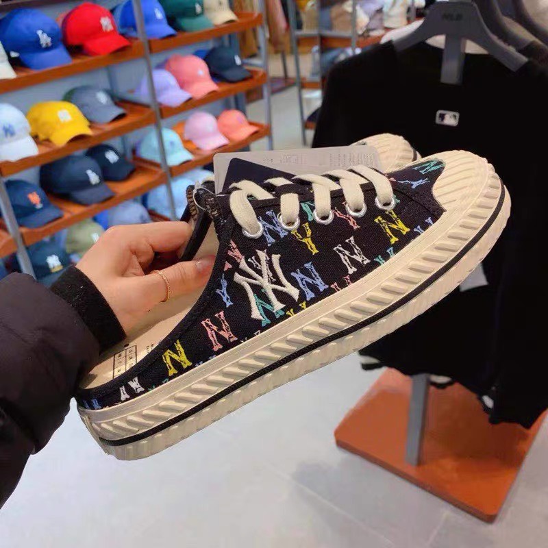 Giày sục mlb ny đạp gót màu đen họa tiết , Giày dép thể thao sneaker nam nữ hot bản đẹp full box bill