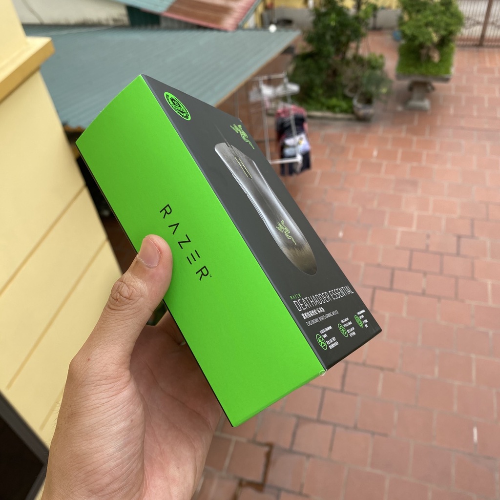 Chuột Game Razer Deathadder Essential - Mới 100%