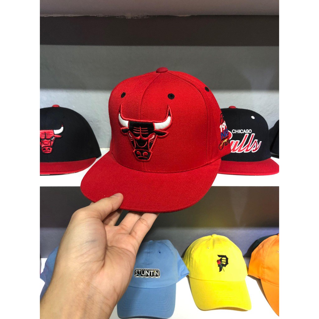 Mũ nón snapback Chicago Bulls đỏ logo đen - full tem siêu đẹp siêu cá tính freesize