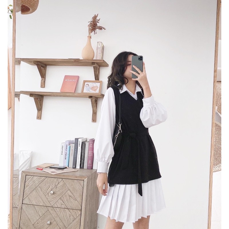 Set váy trắng xếp ly và yếm đen