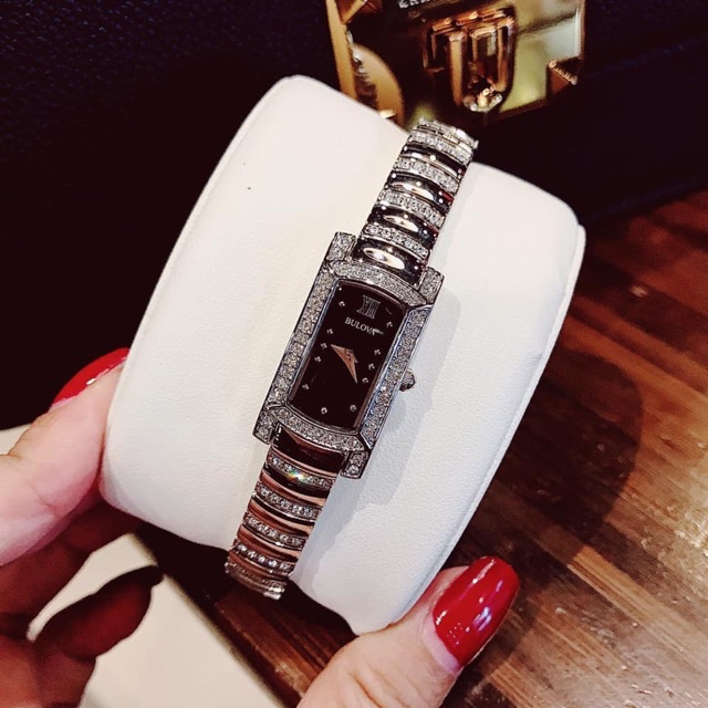 Đồng hồ nữ Bulova Swarovski 96L202 15mm*29mm máy Quartz
