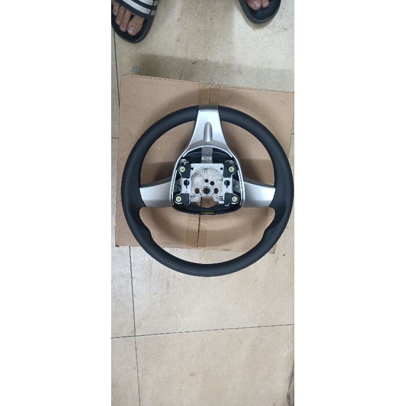 Vô lăng lái Spark hàng chính hãng Gm:95022161