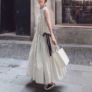 Giảm 30% Đầm dáng xoè chất Linen