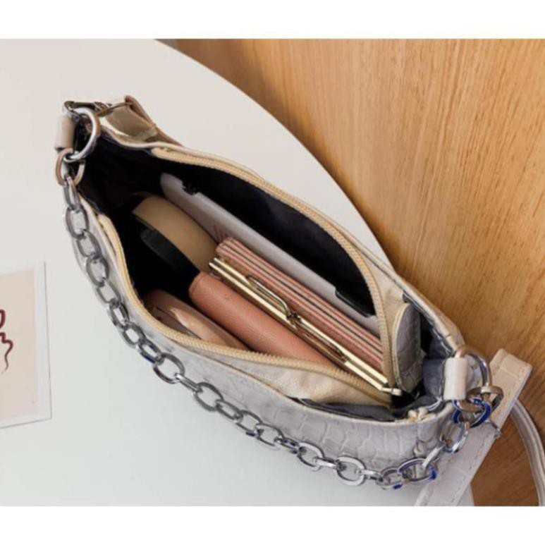 👛ẢNH SHOP CHỤP👛 TÚI ĐEO CHÉO NỮ XÍCH TRẮNG BH 464 | BigBuy360 - bigbuy360.vn