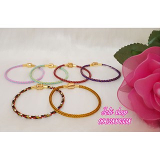 Vòng tay dây cước nhiều màu đeo charm