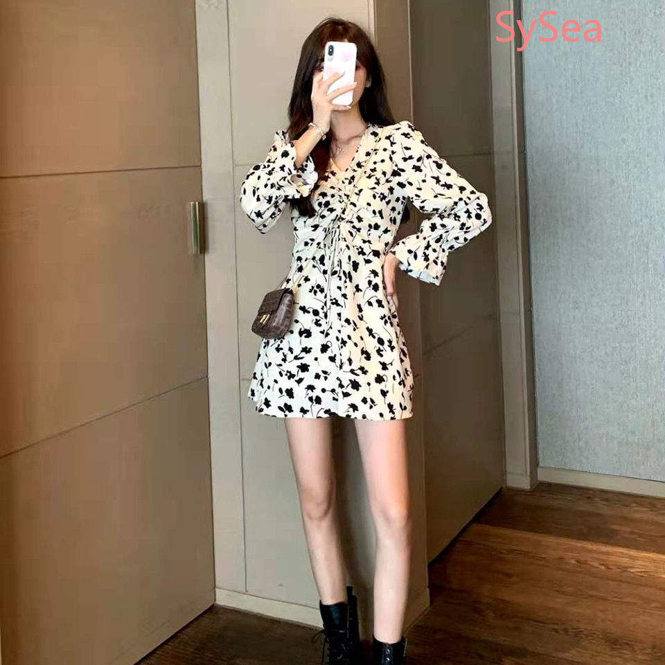 Đầm Nữ Tay Dài Rút Dây Thời Trang Xinh Xắn