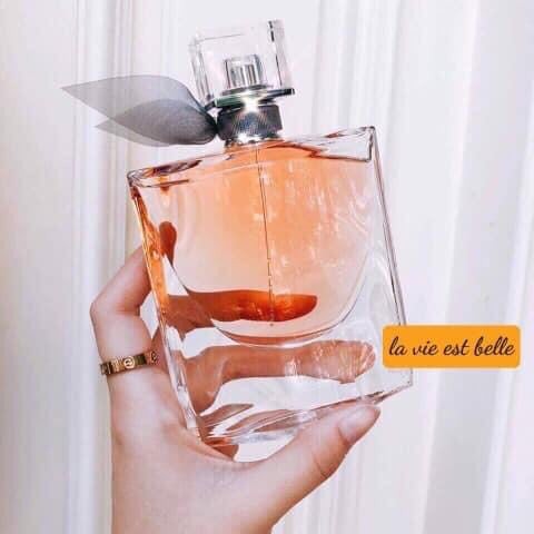 NƯỚC HOA LANCOME LAVIE EST BELLE MỘT MÙI HƯƠNG VÔ CÙNG QUYẾN RỦ.