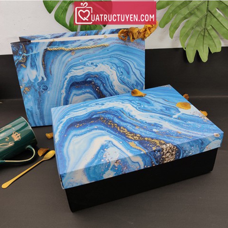 Hộp đựng quà kiểu vân đá kèm túi quai lụa, hộp quà tặng bằng bìa cứng tặng sinh nhât, Noel Giáng sinh