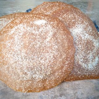 10 Bánh đa mật sống