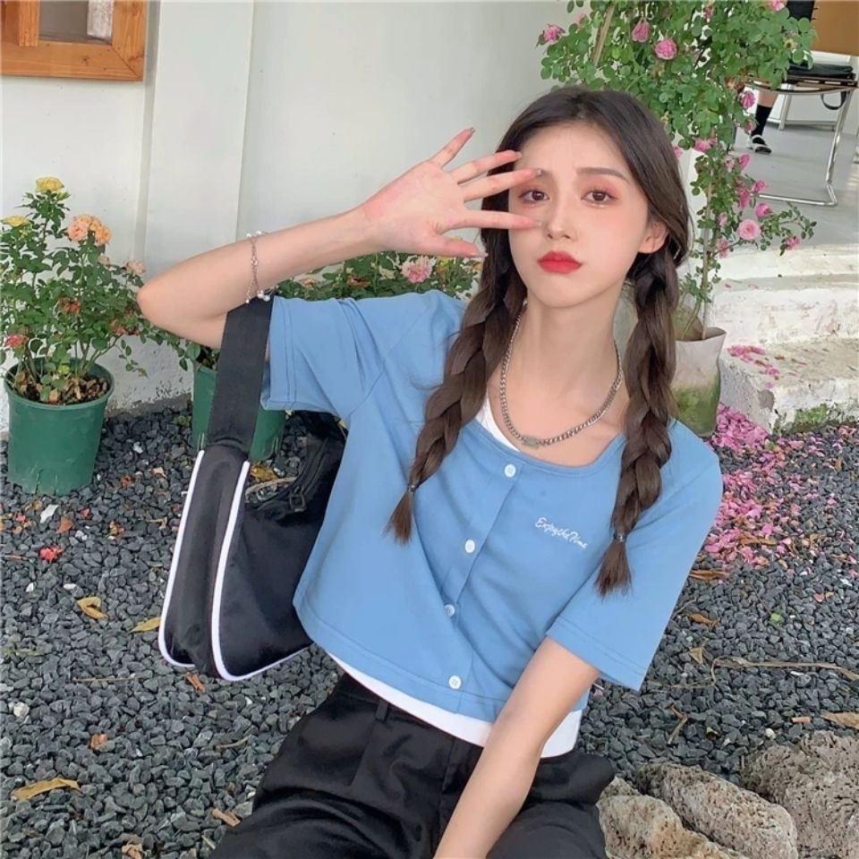 Áo Thun Ngắn Tay Giả Hai Lớp Cổ Vuông Phong Cách Hàn Quốc Mới Cho Nữ