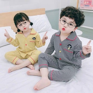Bộ pijama dài kẻ viền đỏ cho bé