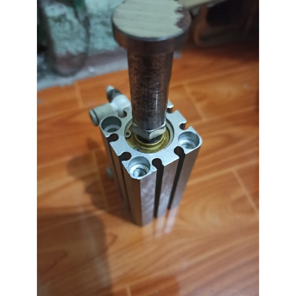 Xilanh SNS kích thước 20x50 DM