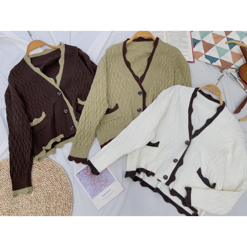 Áo len phối viền siêu nhẹ mềm mịn | BigBuy360 - bigbuy360.vn