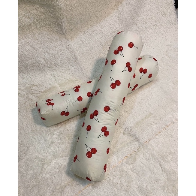 Ruột gối ôm bông sơ trắng tinh khiết mẫu cherry đỏ xinh xắn