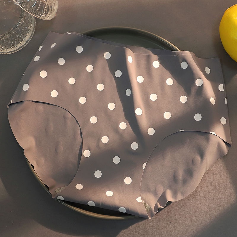 Quần Lót Lụa Lạnh Không Đường May Kháng Khuẩn Lưng Vừa Thoáng Khí Cho Nữ