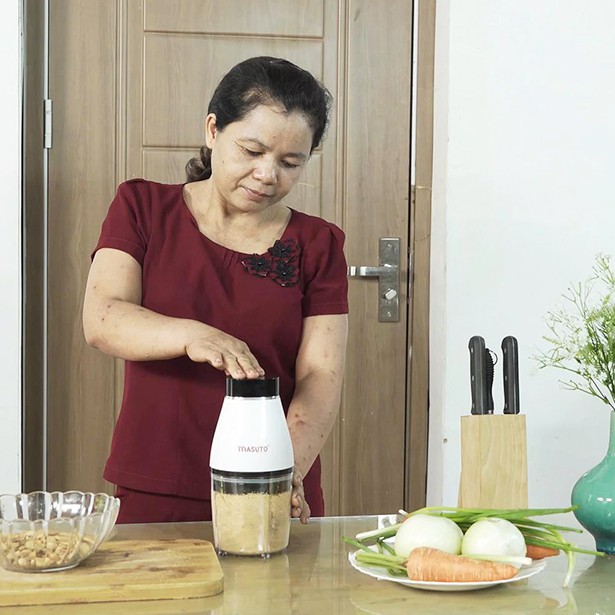 [MUA 1 TẶNG 1] Máy xay sinh tố gia đình đa năng Masuto xay thịt tôm cua cá ăn dặm siêu nhuyễn mịn chỉ 10s