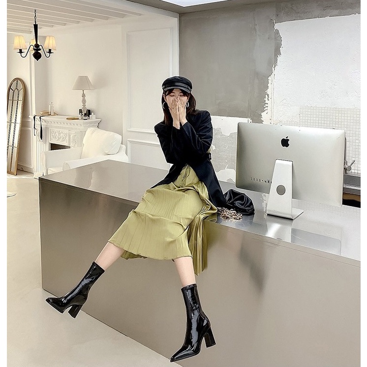 Ankle boots da bóng mũi vuông gót dẹp 7.5cm