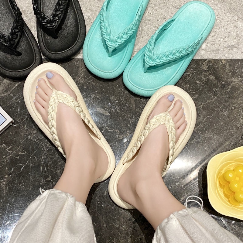 Dép Xỏ Ngón Đế Dày Màu Trơn Chống Trượt Thời Trang Mùa Hè Cho Nữ Có 3 Kiểu
