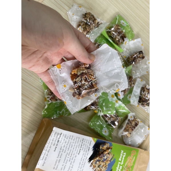 Thanh hạt năng lượng siêu hạt ăn kiêng giảm cân eat clean healthy Minh An Farm 300gr