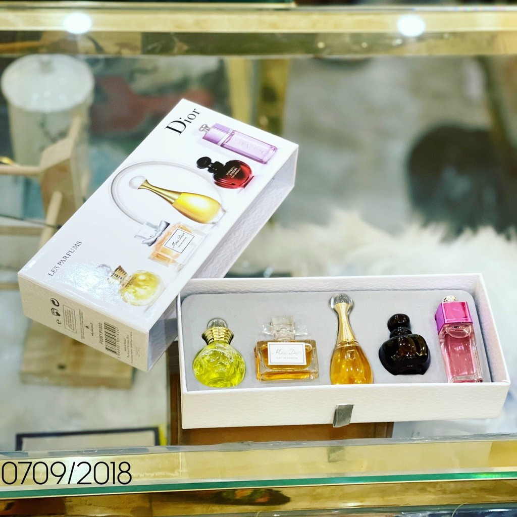 Set 5 Lọ Nước Hoa Dior Dung Tích 5ml Lâu Trôi