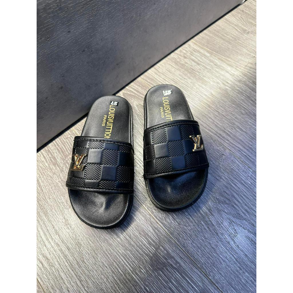 Dép LV Dập Ô Đen Cho bé gái, LV mác dệp ô - dép da mềm đế đẹp SU04