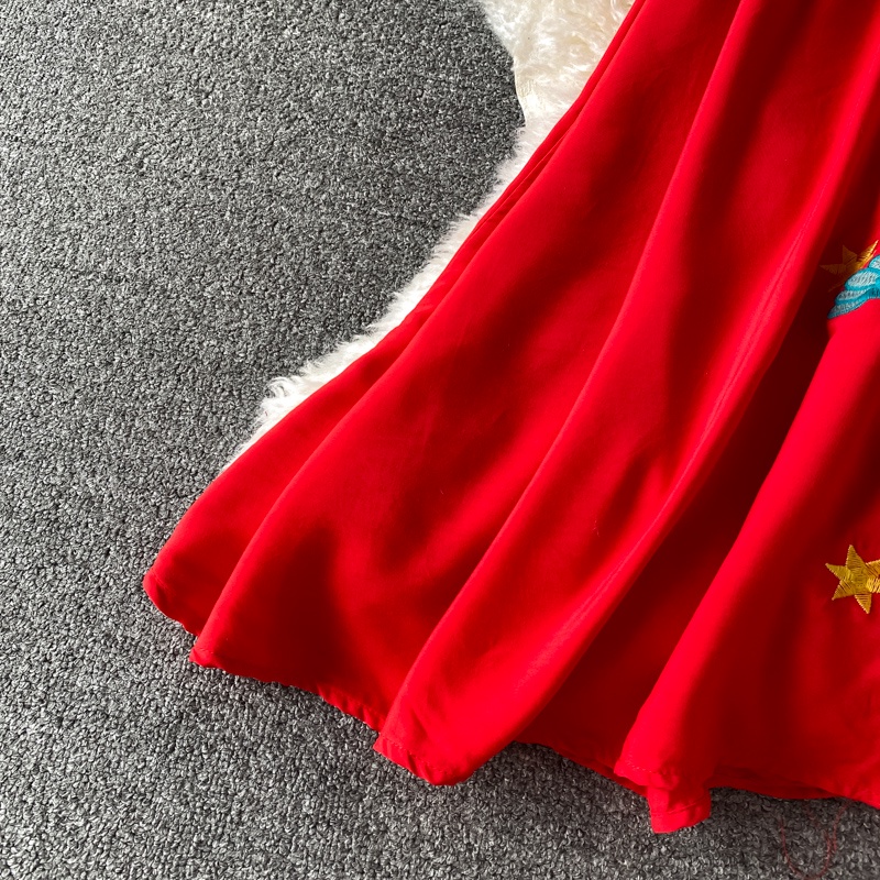 Váy boho thêu hoa sắc nét váy du lịch