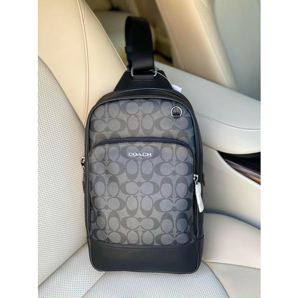 Túi nam đeo chéo Coach