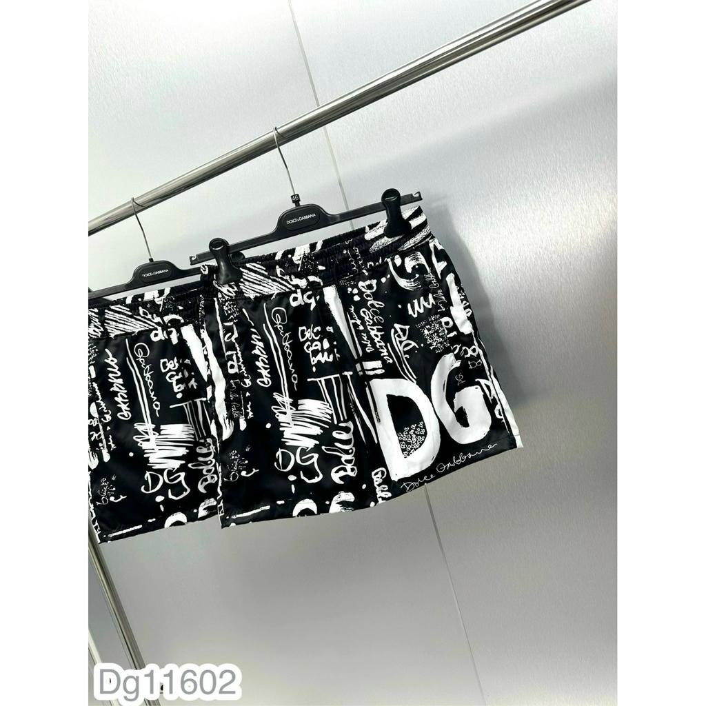 Quần Đùi Gió Nam D.G Đen Họa Tiết Logo Trắng - Quần Đùi Gió D.G Dành Cho Nam