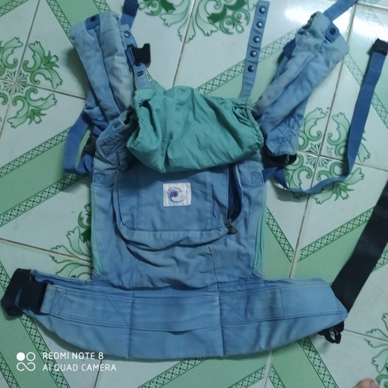 địu trợ lực ergo baby