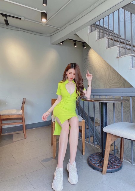 Đầm body khoá ngực siêu hot - Chất porip xịn đủ màu y hình - Carotshop | BigBuy360 - bigbuy360.vn