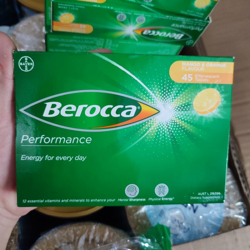 Viên sủi tăng đề kháng Berocca Performance Effervescent là dạng sủi bọt trong nước với hương vị cam.hộp 45 viên